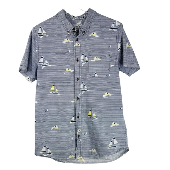 Party Pants Other - PARTY PANTS Men's Short Sleeve Button Down with Novelty Sailboat Print Medium